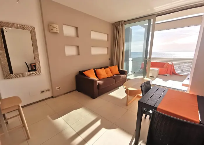 Giudecca Fronte Mare By Salentoville *